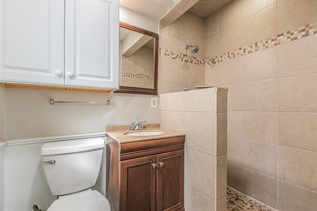 Building Photo - 311 Hedgerow Ln