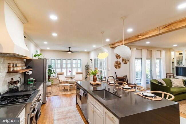 Building Photo - 14932 Alpine Bay Loop