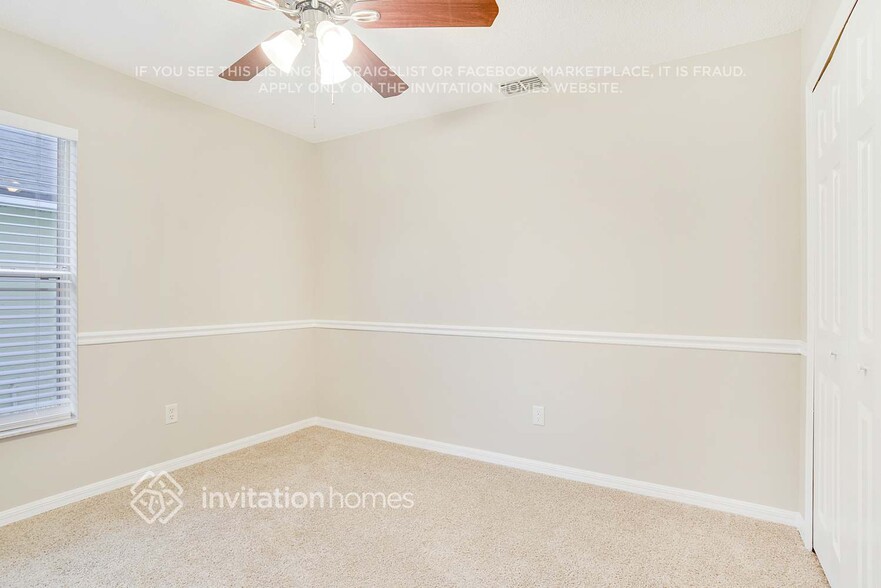 Building Photo - 1313 Sierra Cir