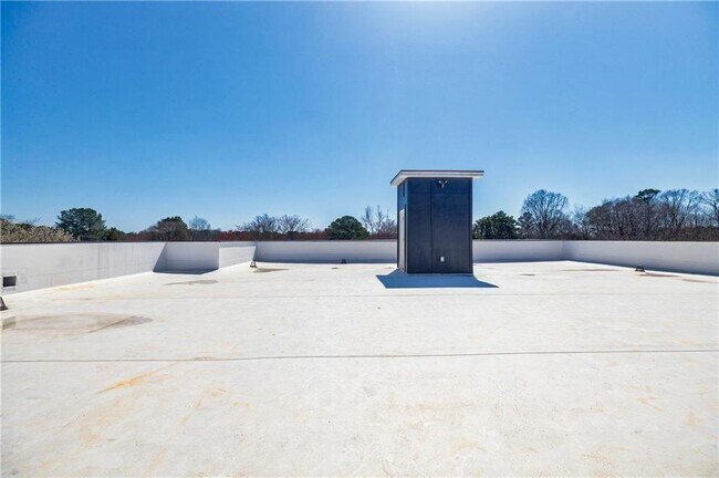 Building Photo - 1812 Hunters Glen NE