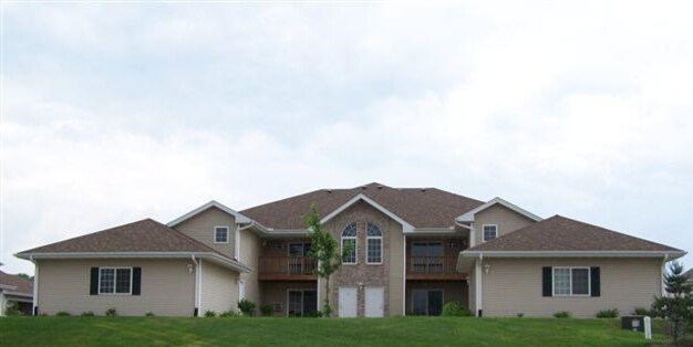 Building Photo - Whitespire Grove Apartments