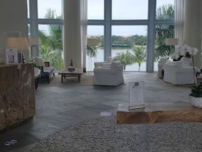 Building Photo - 2  Bedroom 2 baths Unfurnished Luxury Condo in Sunrise, Florida - Great Rental Price!