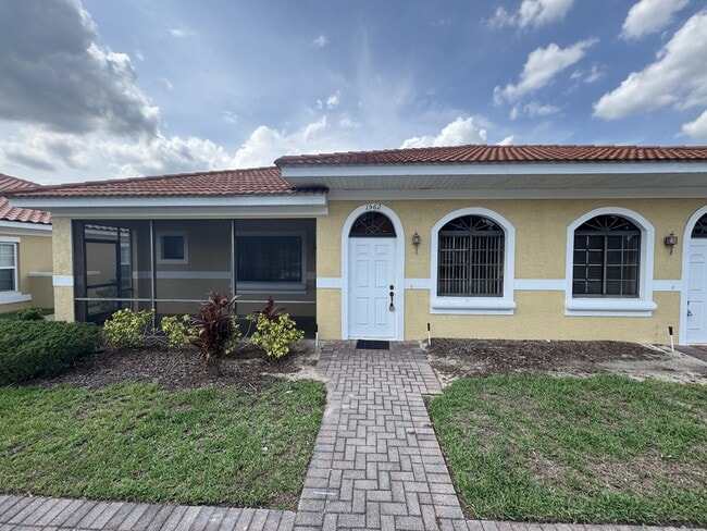 Primary Photo - 1562 Cumin Dr