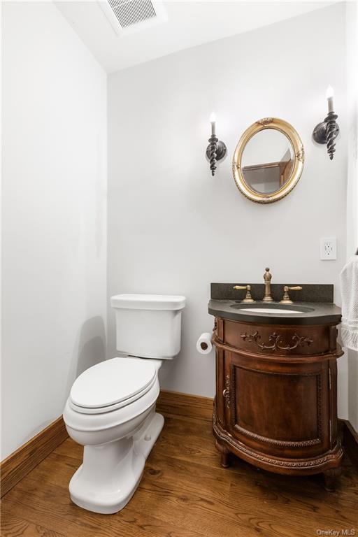 Building Photo - 51 Chapman Rd