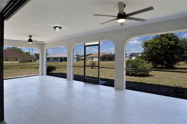 Building Photo - 1147 Yachtsman Ln