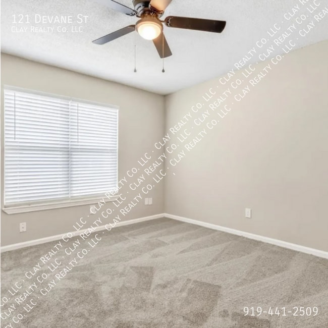 Building Photo - 121 Devane St