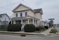 Building Photo - 564 Mt Vernon St