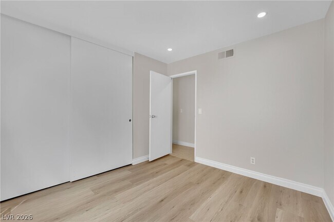 Building Photo - 7156 Enterprise Dr