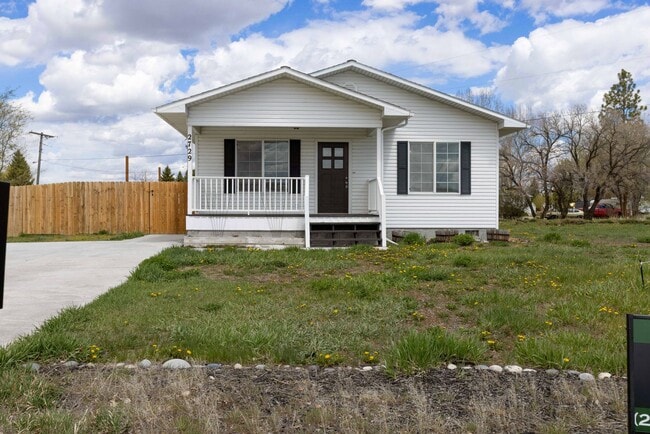 Building Photo - 4-Bed 2-Bath Hidden Gem on a Quiet Cul-de-Sac in Idaho Falls – Move-In Ready!