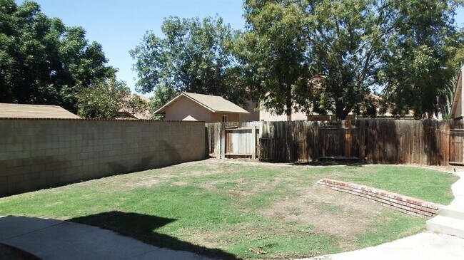 Building Photo - 7808 Walnut Grove Ct