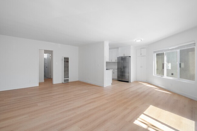 Building Photo - 3624 Faris Dr