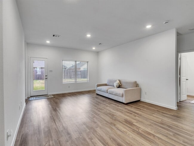 Building Photo - 3712 Windy Brk Rd