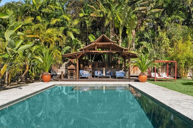 Building Photo - 575 Hibiscus Ln