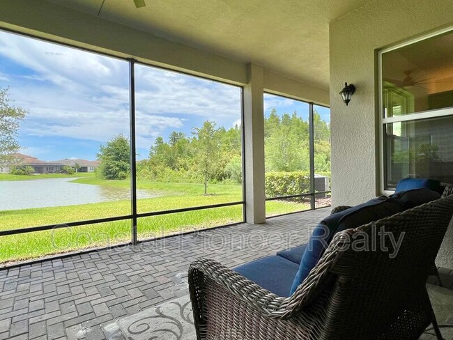 Building Photo - 31142 Lindentree Dr