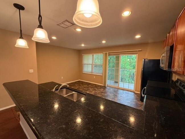 Building Photo - 8911 White Sage Loop
