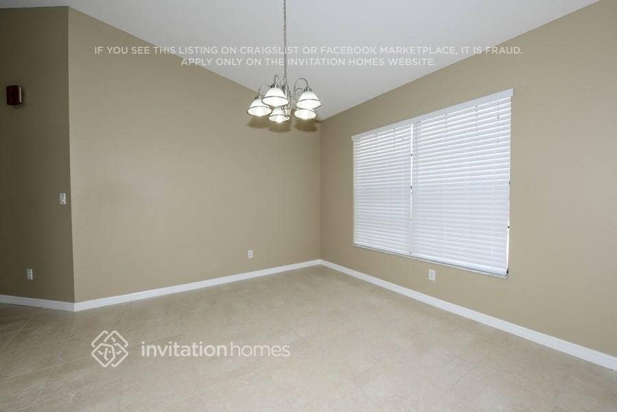 Building Photo - 8546 Thrasher Ct