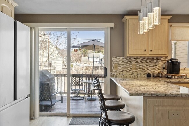 Building Photo - 4001 Pouliot Pl