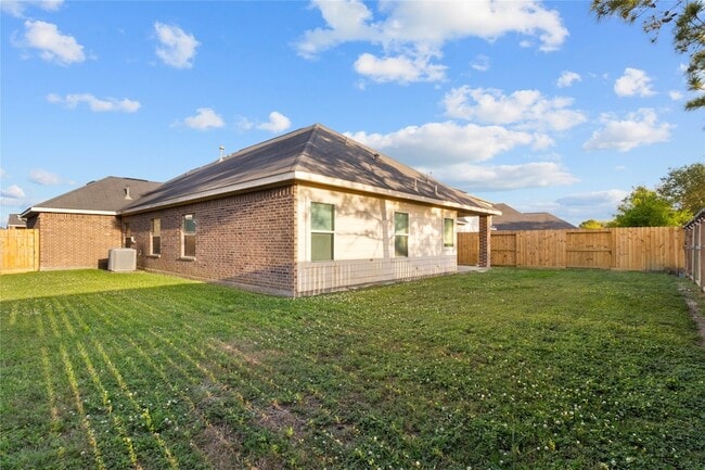 Building Photo - 810 Sand Crab Ln