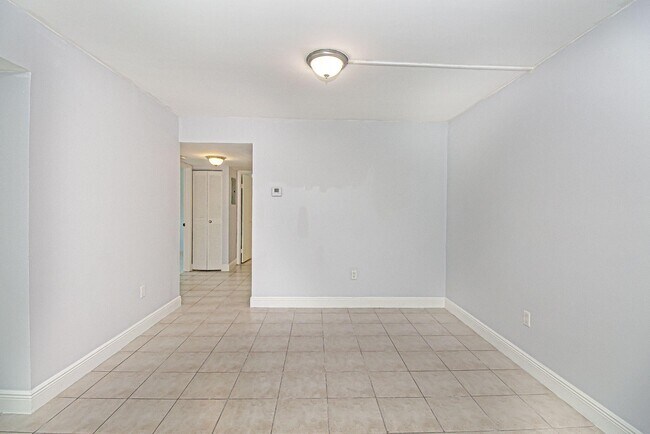 Building Photo - 11780 SW 18th St