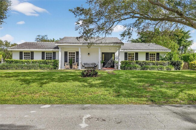 Building Photo - 7521 SW 165th Terrace