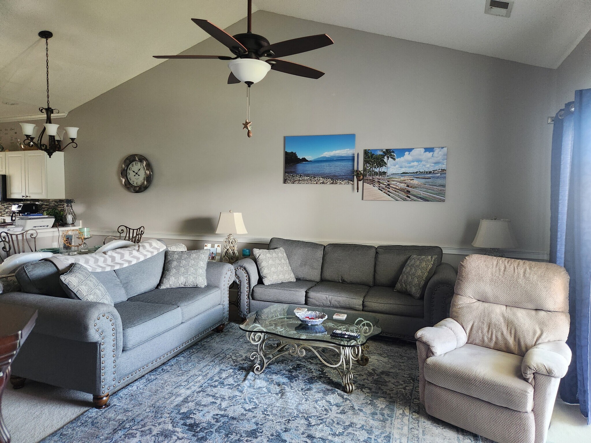 Building Photo - 4830 Carnation Cir