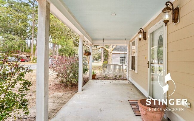 Building Photo - 1822 Drayton Dr