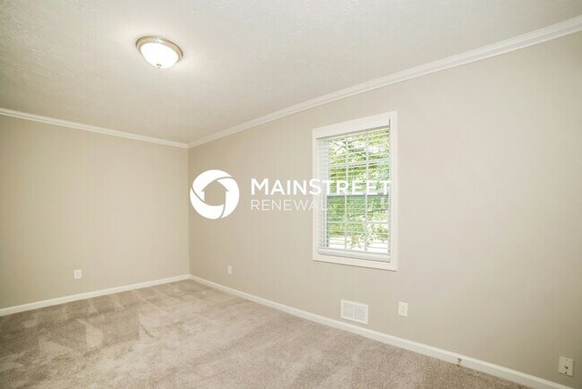 Building Photo - 3 Bedroom Pet-Friendly Home in Powder Springs, GA with Main Street Renewal