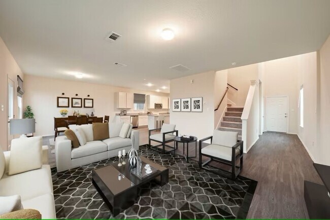 Building Photo - 3 Bed 2.5 Bath Home in Van Alstyne