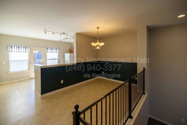 Building Photo - 264 E Palmer St