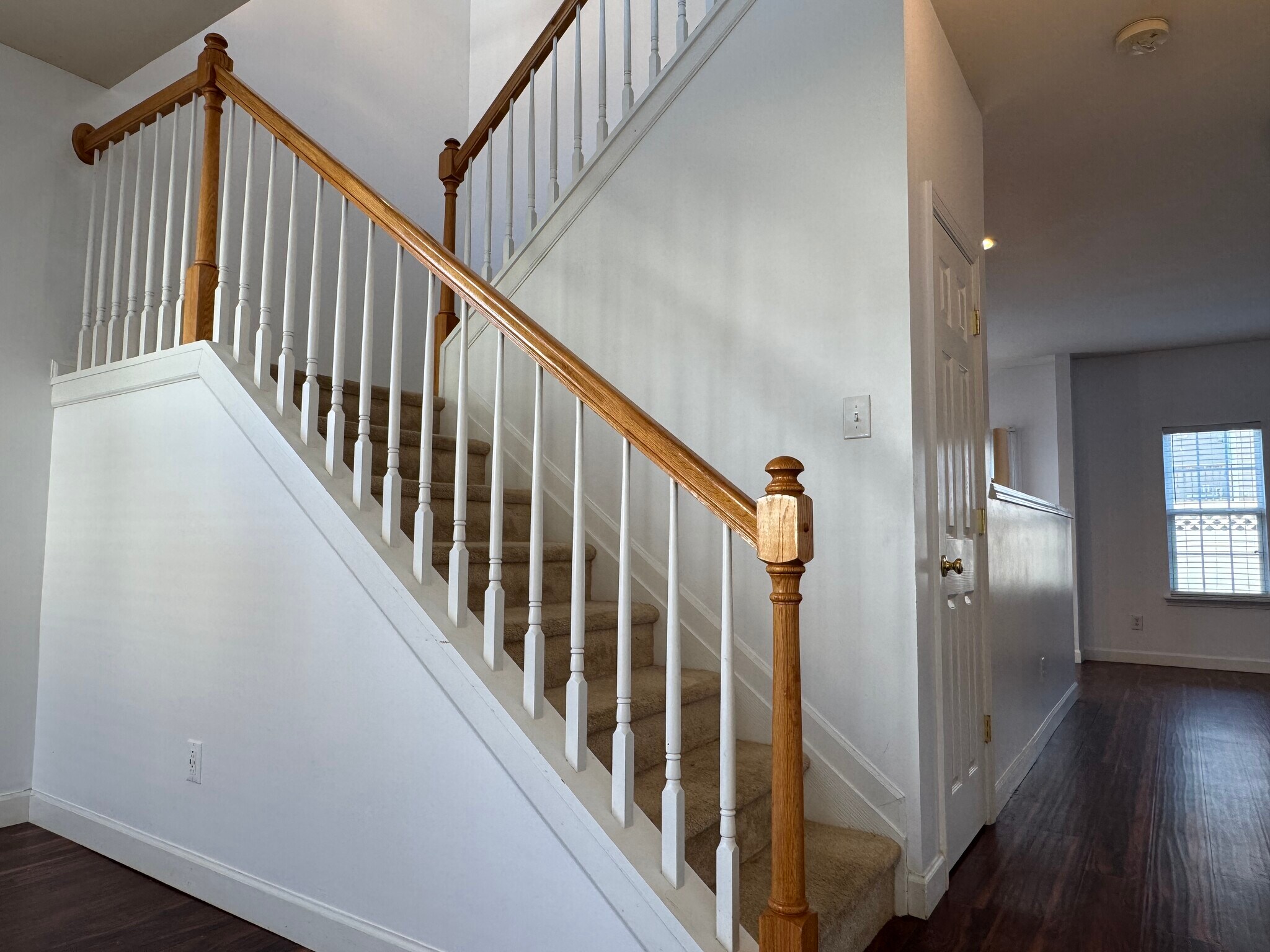 Building Photo - 10560 Bunclody Dr