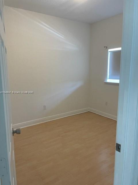 Building Photo - 3348 SW 25th St