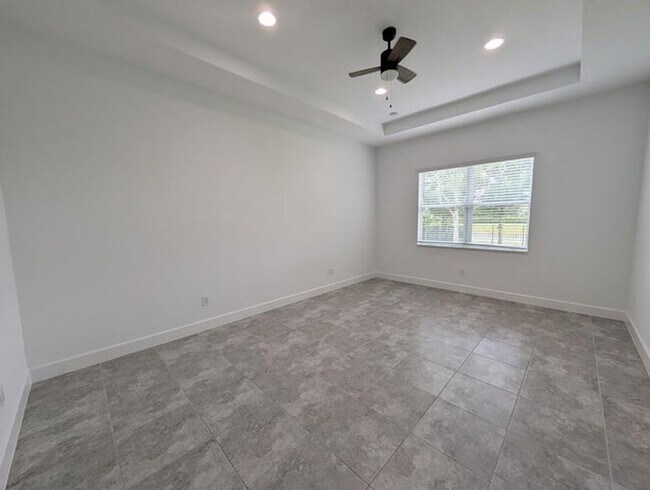 Building Photo - 4613 Citron Wy