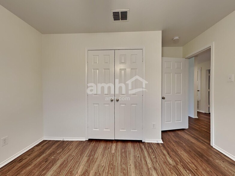 Building Photo - 10328 Roosevelt Gap Ct