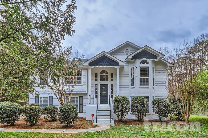 Building Photo - 56 Park Timbers Dr