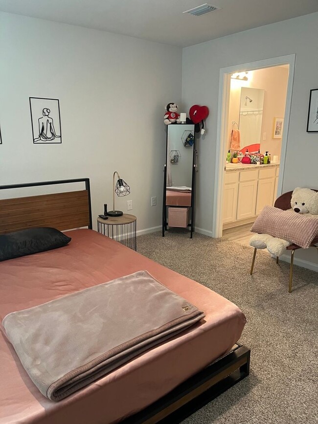 Building Photo - Modern & Efficient Home in the Amenity Rich LIBERTY Community! *1/2 OFF 1st Month's Rent & Securi...