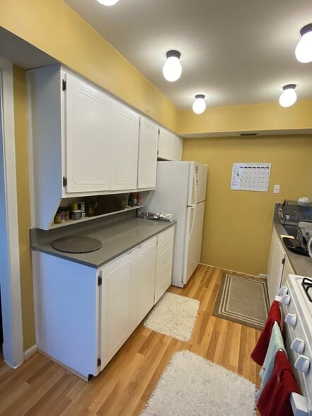 Building Photo - 2117 Flat Creek Dr