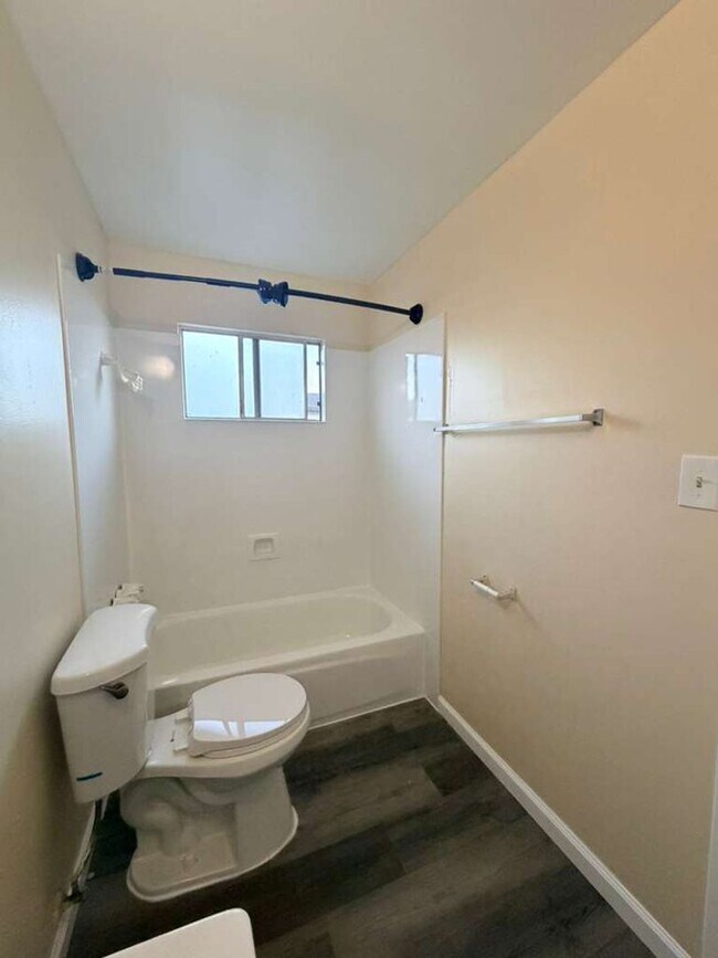 Building Photo - Introducing A Newly Renovated Apartment!