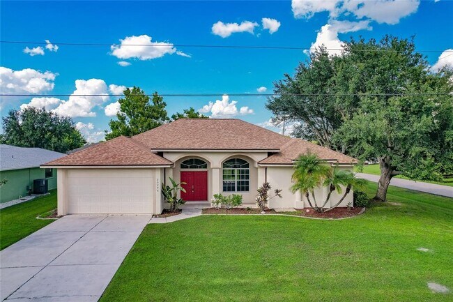 Building Photo - 25206 Nocturne Ln