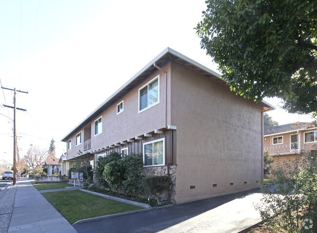 Building Photo - 1156 Santa Clara St