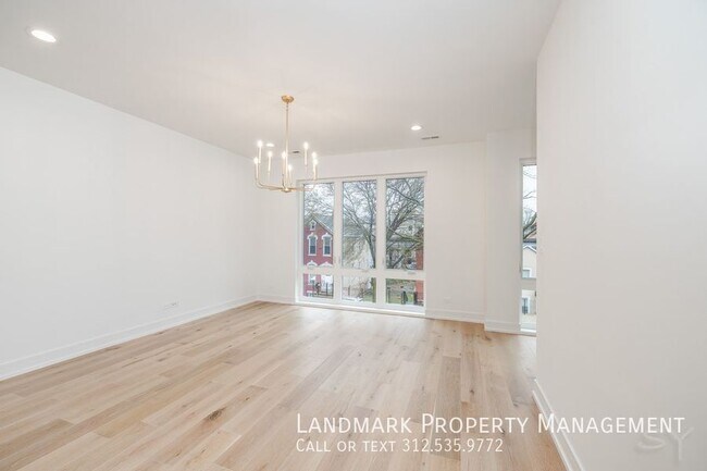 Building Photo - 1726 W Cullerton St