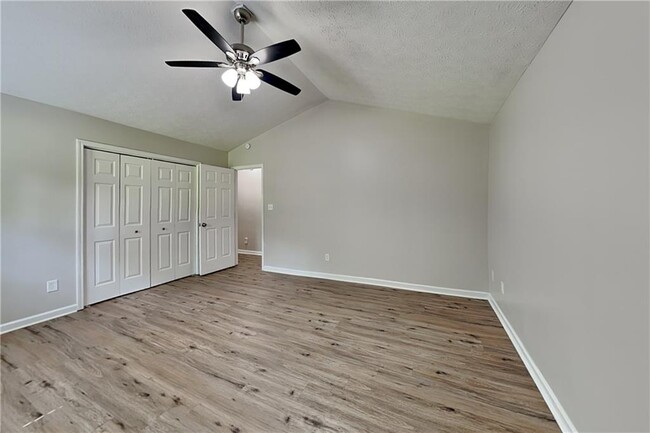 Building Photo - 39 Fawn Trail