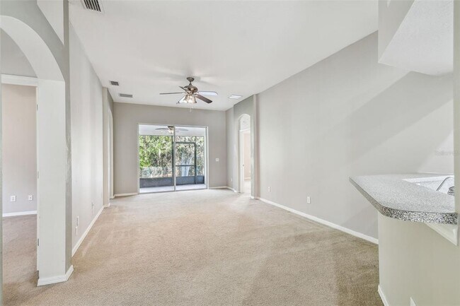 Building Photo - 15807 Leatherleaf Ln