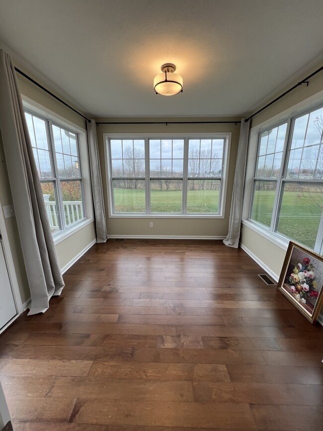 Building Photo - 2738 Kittansett Dr