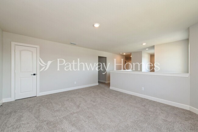 Building Photo - 623 Brookside Dr