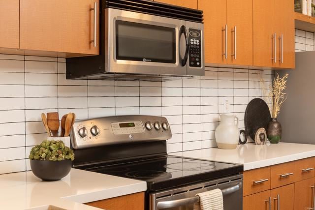 Building Photo - 2311 Caringa Way