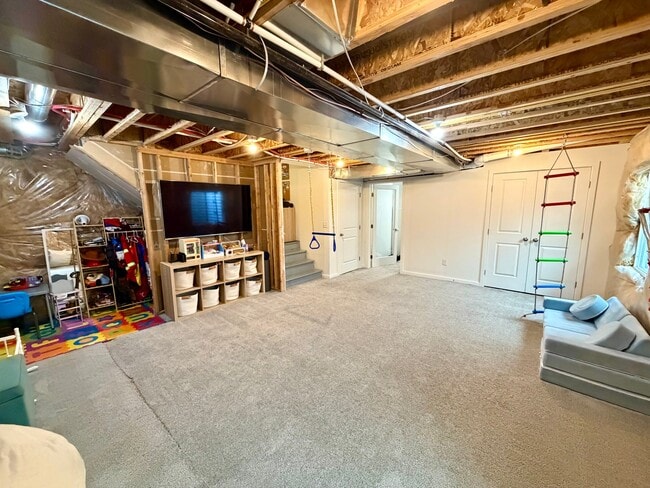 Building Photo - 4416 W Glendon Dr