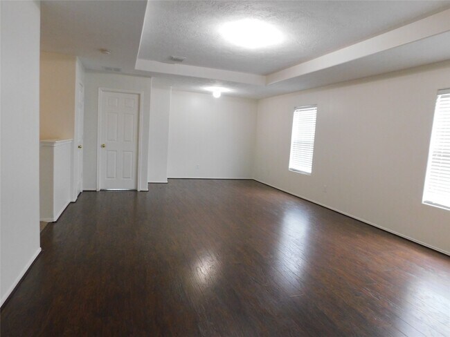 Building Photo - 19130 Yaupon Ranch Dr