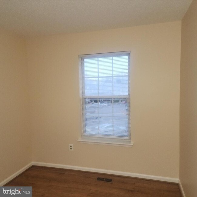 Building Photo - 7438 Catterick Ct