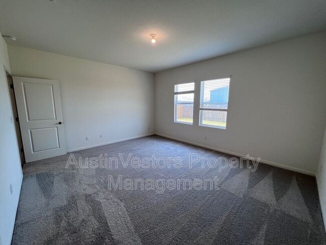 Building Photo - 130 Rubrum Rd