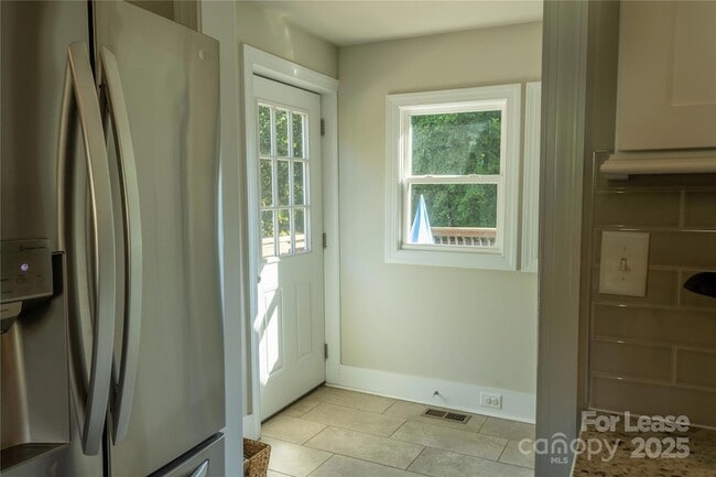 Building Photo - 311 S Academy St